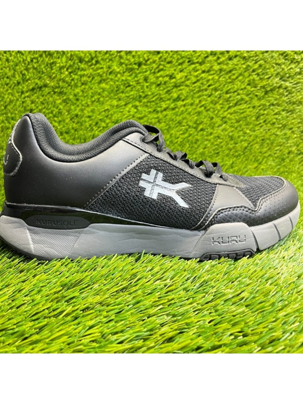 Kuru Quantum 2.0 Mens Size 10E Jet Black Gray Athletic Running Shoes Sneakers